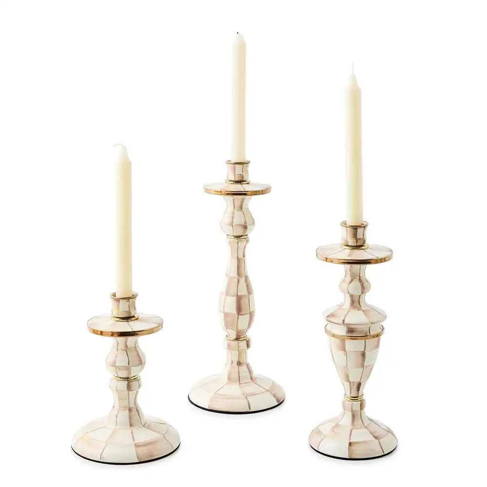 Rosy Check Short Candlestick