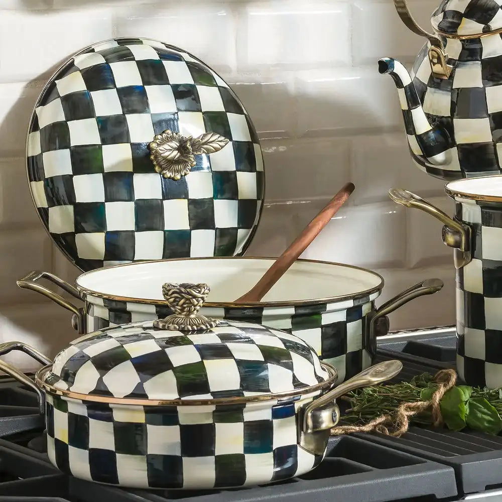 Courtly Check 7 Quart Stockpot