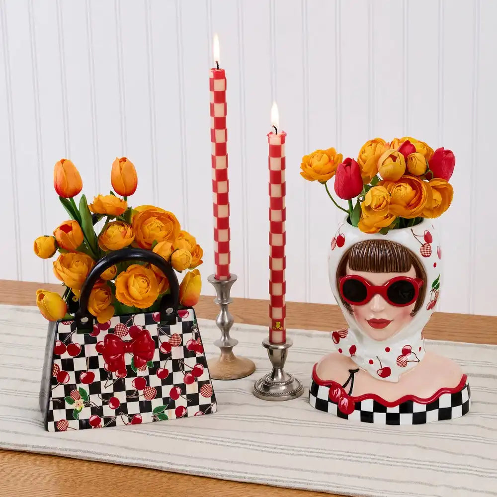 Mon Cheri Bust Vase Secondary image