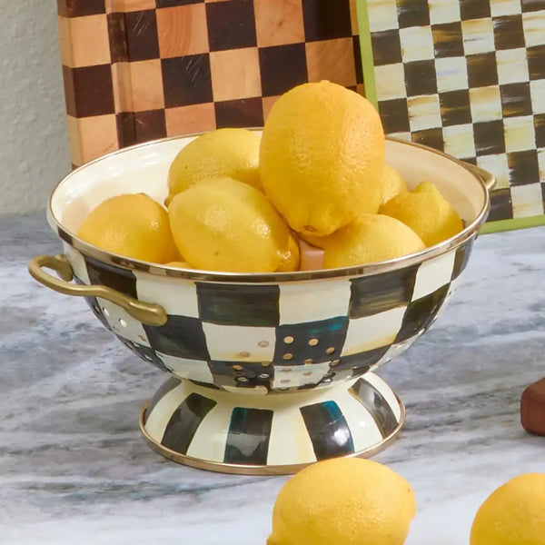 Rosy Check Small Colander