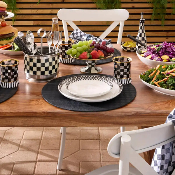 Courtly Check Everyday Lunch Plates, Set of 4