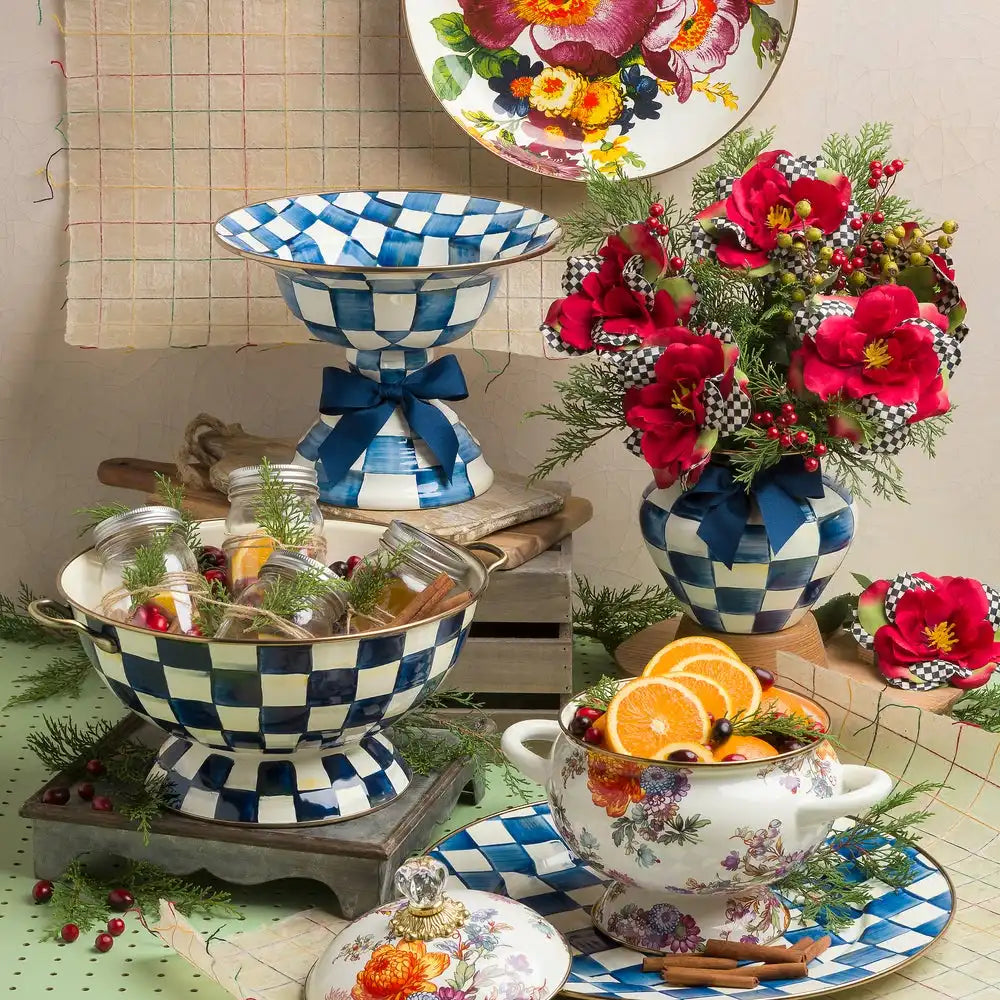 Deck the Halls Abundant Bowl